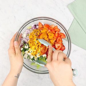 
            
                Load image into Gallery viewer, Preparing Turmeric Arugula Salad | How To Cuisine
            
        